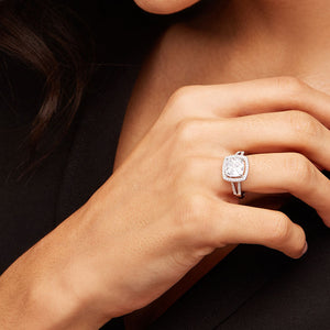 Classic silver ring
